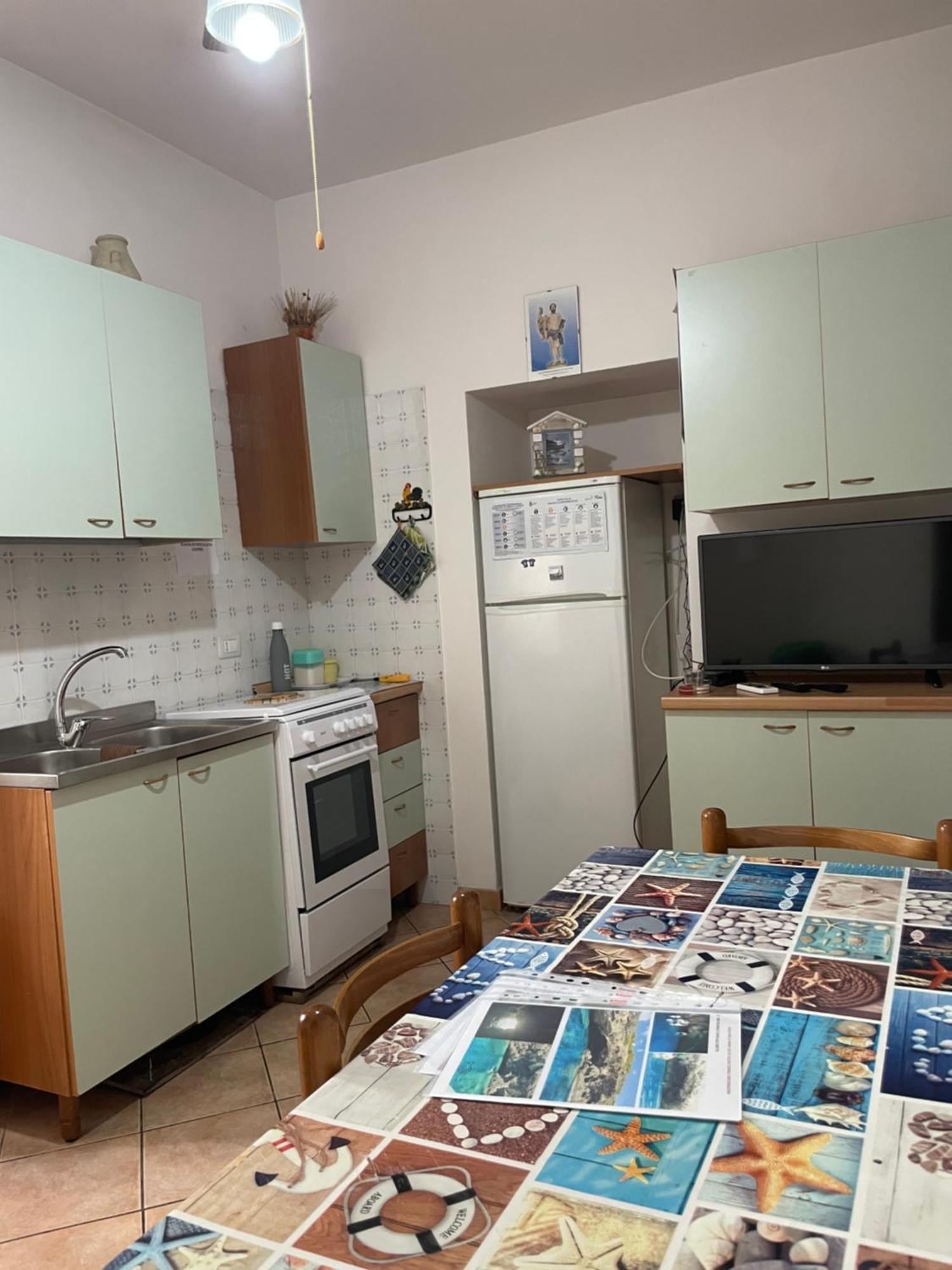Appartamento Al Centro Di Ustica Isola di Ustica Luaran gambar